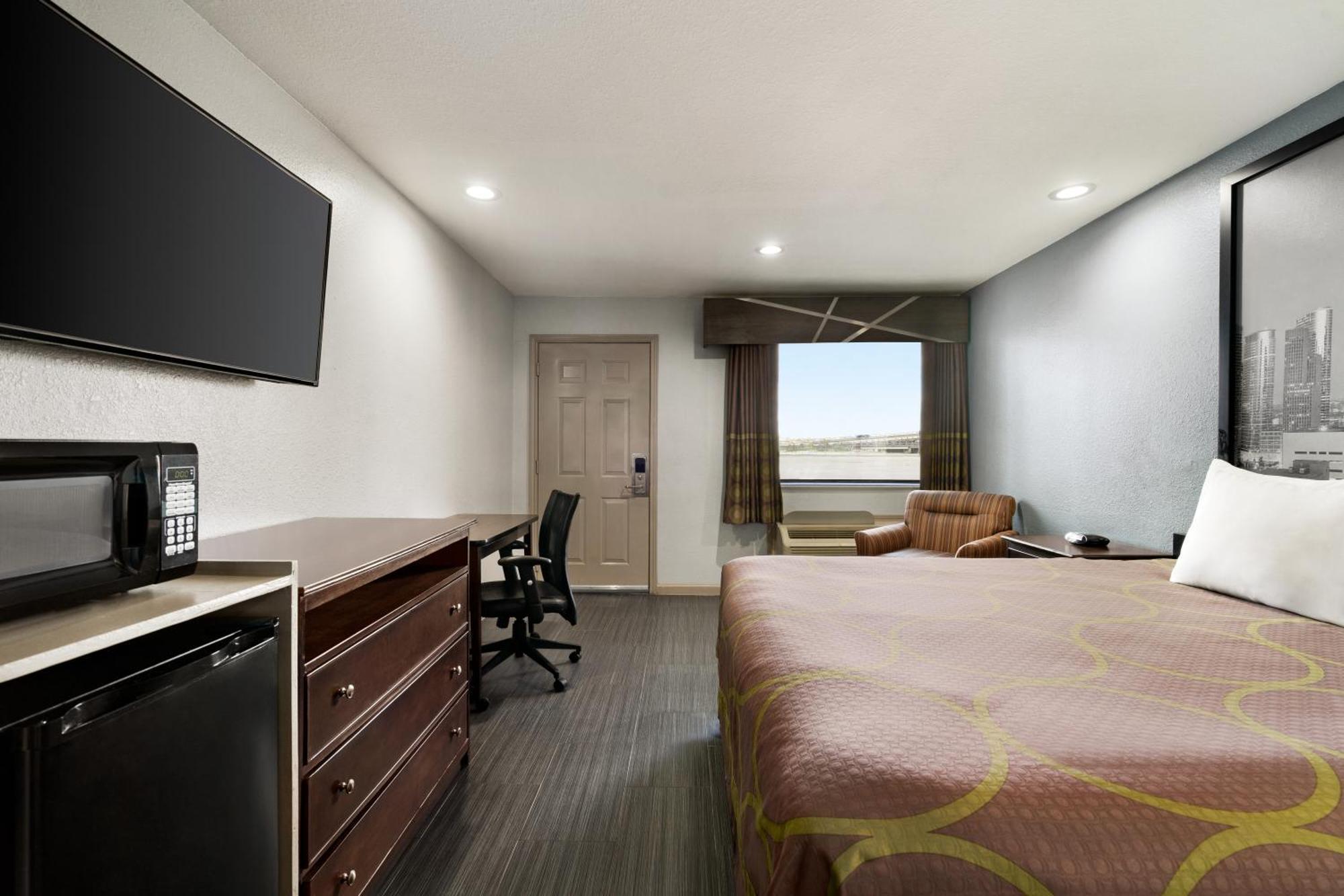 Crystal Inn By Oyo Northeast Houston I-610 エクステリア 写真
