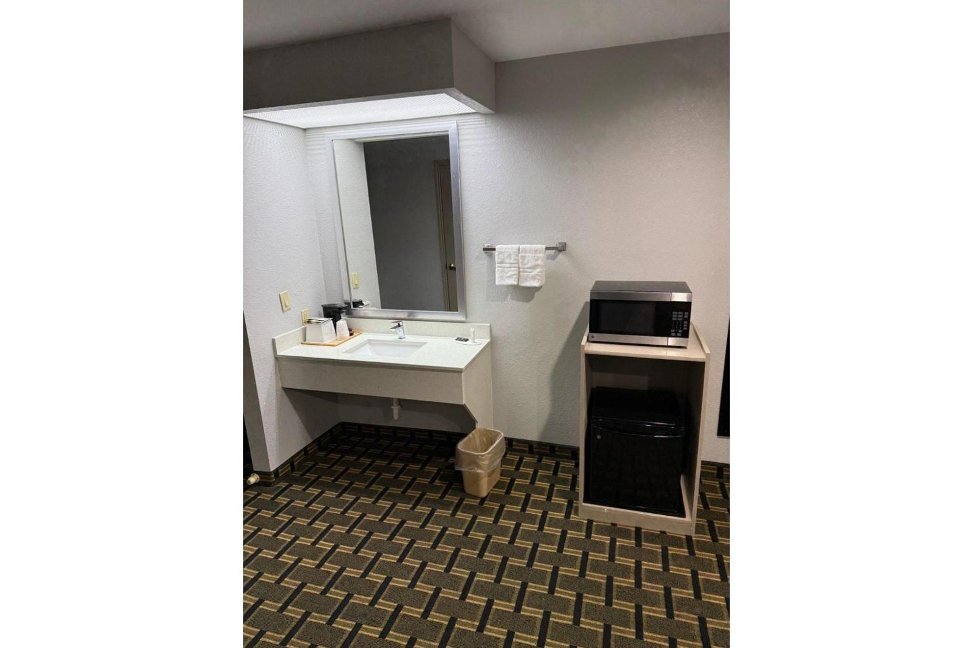 Crystal Inn By Oyo Northeast Houston I-610 エクステリア 写真
